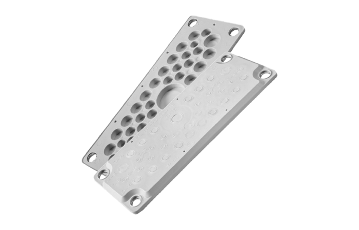 MBA3F35L11 HELEHALLLÄBIVIIK IP44 RAL MAR-CON MC 35