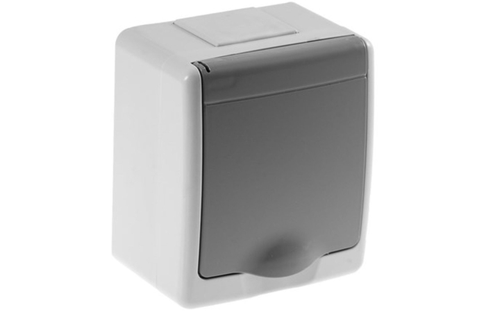 BETA PISTIKUPESA 1-NE PINNAPEALNE HALL IP44