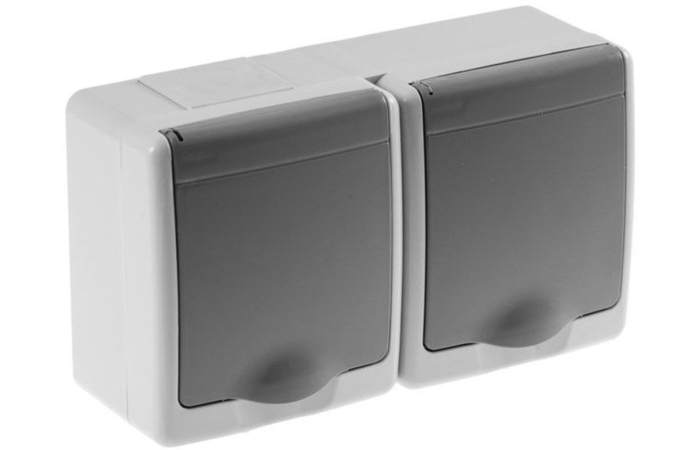BETA PISTIKUPESA 2-NE PINNAPEALNE HALL IP44
