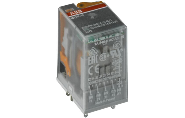 CR-M230AC4 VAHERELEE  4NO/NC 230VAC ABB