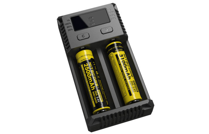 NITECORE i2 LAADIJA 2 AKULE