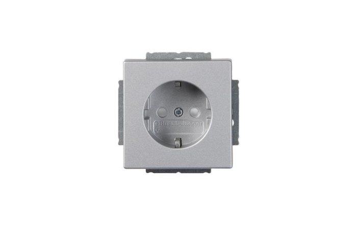 20EUC-83 1-NE PISTIKUPESA ALUMIINIUM