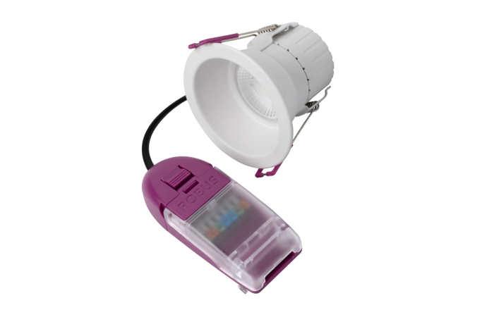 ULTIMUM EXPRESS FLAT ANTI-GLARE CCT3 4/6W/830/840/860 500-690LM 60DEG D85/68 H68 IP65 TULEKINDEL VALGE DOWNLIGHT